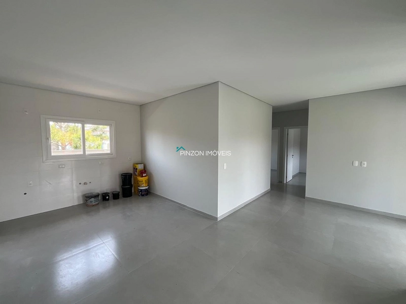 CASA COM PISCINA.: 9ª foto da galeria de imagens do imóvel