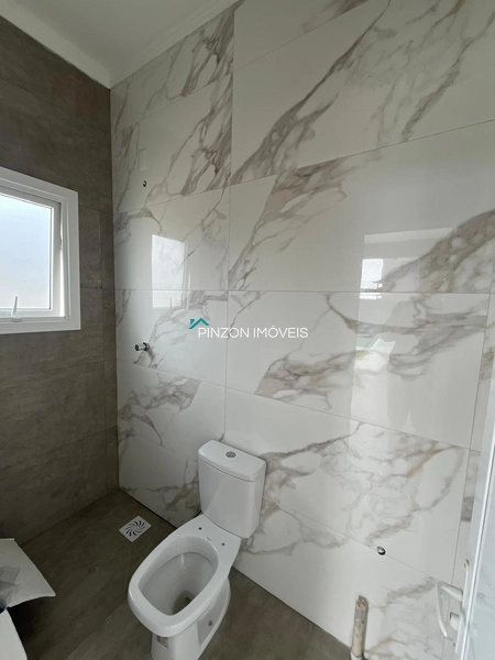 CASA COM PISCINA.: 16ª foto da galeria de imagens do imóvel