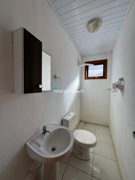 CASA A 250M DO MAR COM PISCINA AQUECIDA: 8ª foto da galeria de imagens do imóvel