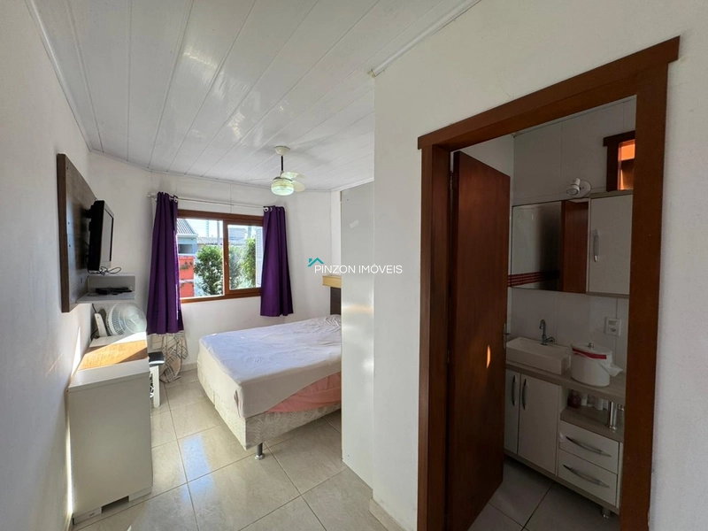 CASA A 250M DO MAR COM PISCINA AQUECIDA: 6ª foto da galeria de imagens do imóvel
