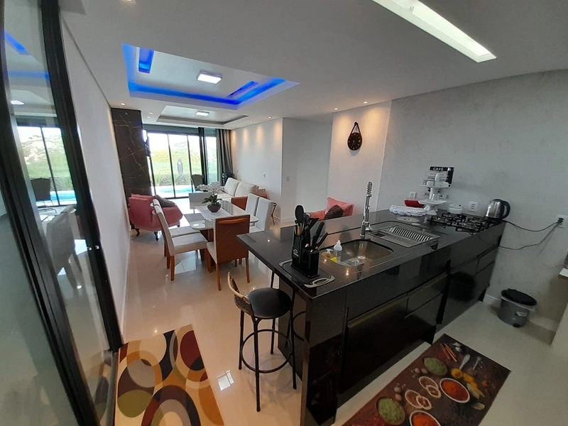 CASA COM VISTA PARA O MAR EM RAINHA DO MAR: 16ª foto da galeria de imagens do imóvel