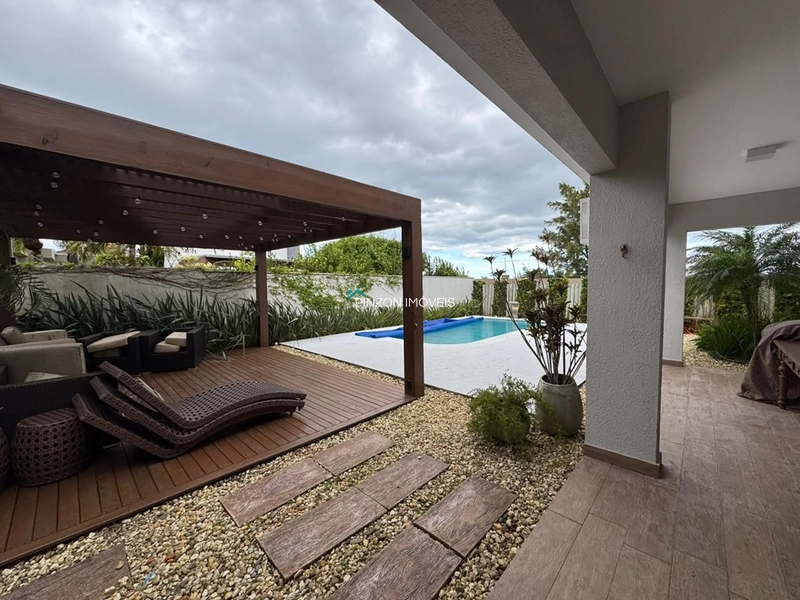 CASA COM PISCINA NO CONDOMÍNIO ATLÂNTICO VILLAS CLUBE: 13ª foto da galeria de imagens do imóvel