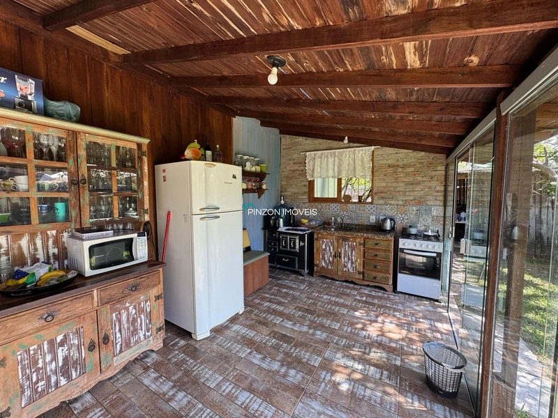 CASA NO PALMITAL COM ACESSO PARA A LAGOA: 14ª foto da galeria de imagens do imóvel