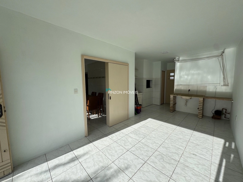 CASA NA AV. ATLÂNTIDA PRÓXIMA DA PRAIA: 18ª foto da galeria de imagens do imóvel