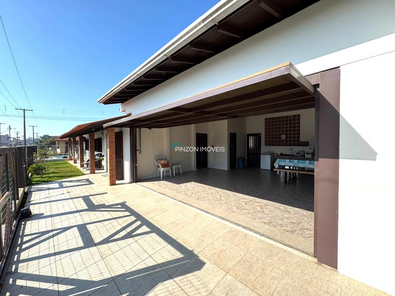CASA COM 04 DORMITÓRIOS E PISCINA A 300 METROS DA PRAIA – ORIENTAÇÃO LESTE E NORTE: 9ª foto da galeria de imagens do imóvel
