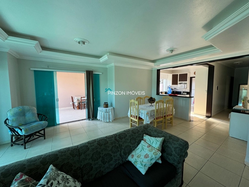Casa a 250m da praia.: 16ª foto da galeria de imagens do imóvel