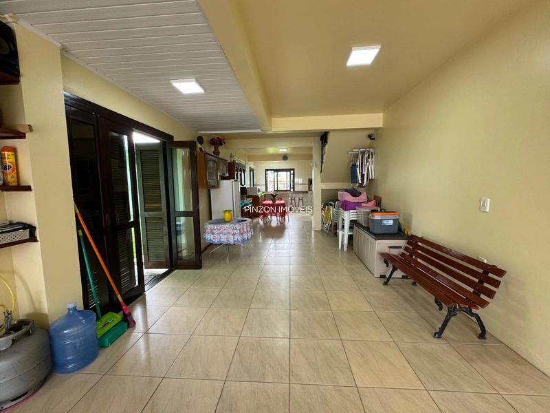 Sobrado em ótima localização com 02 terrenos.: 11ª foto da galeria de imagens do imóvel