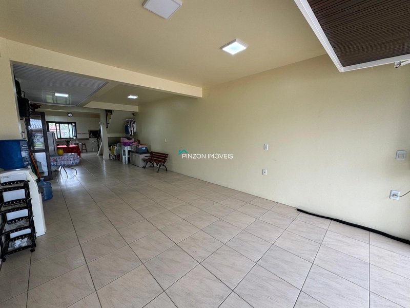 Sobrado em ótima localização com 02 terrenos.: 28ª foto da galeria de imagens do imóvel