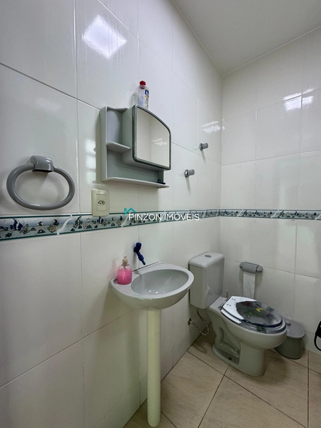 Sobrado em ótima localização com 02 terrenos.: 29ª foto da galeria de imagens do imóvel