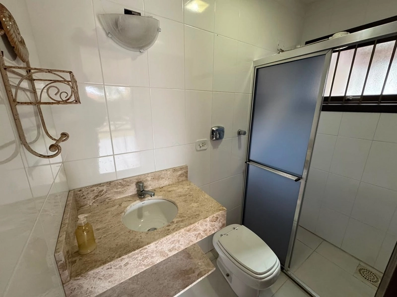 CASA EM XANGRI-LÁ COM 04 DORMITÓRIOS – LAREIRA, ESPAÇO GOURMET : 22ª foto da galeria de imagens do imóvel