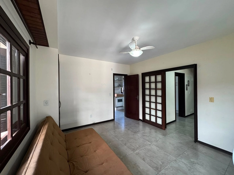 CASA EM XANGRI-LÁ COM 04 DORMITÓRIOS – LAREIRA, ESPAÇO GOURMET : 13ª foto da galeria de imagens do imóvel