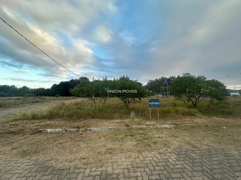 EXCELENTE TERRENO DE ESQUINA NO PALMITAL: 5ª foto da galeria de imagens do imóvel
