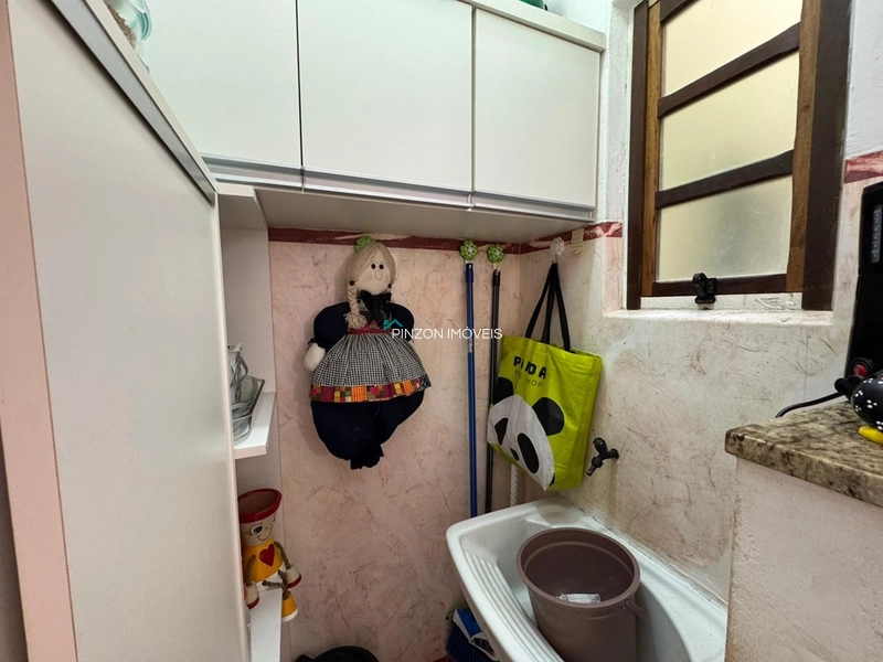 APARTAMENTO MOBILIADO DE 01 DORMITÓRIO A 02 QUADRAS DO MAR EM RAINHA DO MAR: 9ª foto da galeria de imagens do imóvel