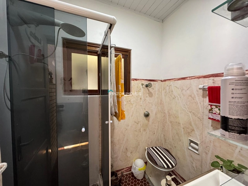 APARTAMENTO MOBILIADO DE 01 DORMITÓRIO A 02 QUADRAS DO MAR EM RAINHA DO MAR: 5ª foto da galeria de imagens do imóvel
