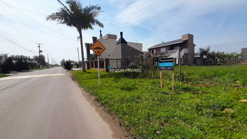 TERRENO NA INTERPRAIAS NORTE — UMA OPORTUNIDADE PARA QUEM ENXERGA ALÉM!: 2ª foto da galeria de imagens do imóvel