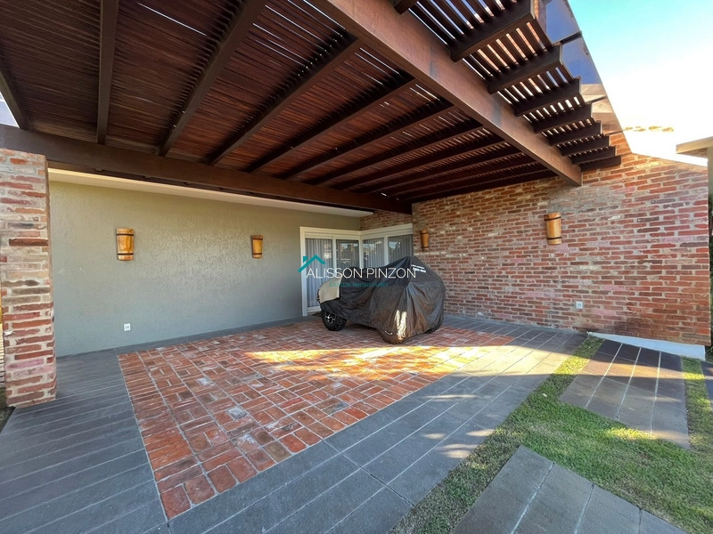 Casa de luxo em condomínio beira mar Atlântico Villas Club.: 11ª foto da galeria de imagens do imóvel