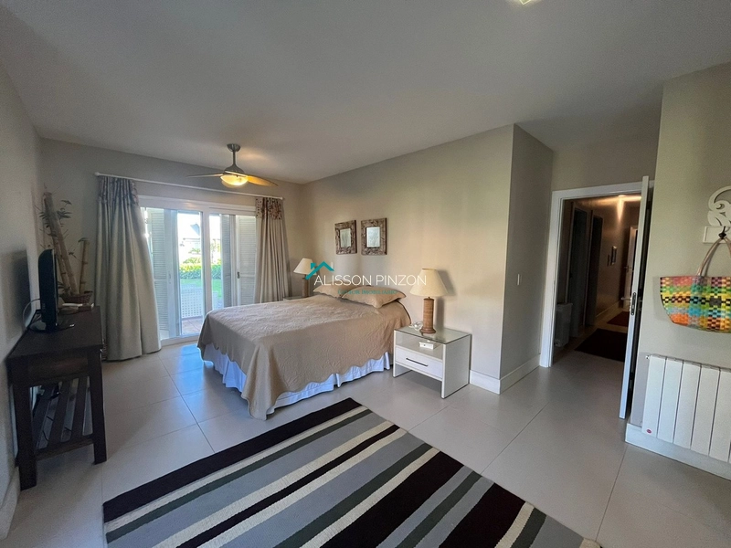 Casa de luxo em condomínio beira mar Atlântico Villas Club.: 6ª foto da galeria de imagens do imóvel
