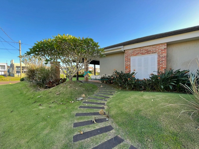 Casa de luxo em condomínio beira mar Atlântico Villas Club.: 13ª foto da galeria de imagens do imóvel