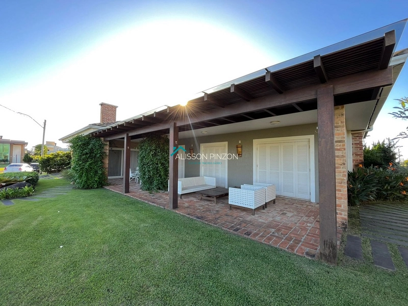Casa de luxo em condomínio beira mar Atlântico Villas Club.: 3ª foto da galeria de imagens do imóvel