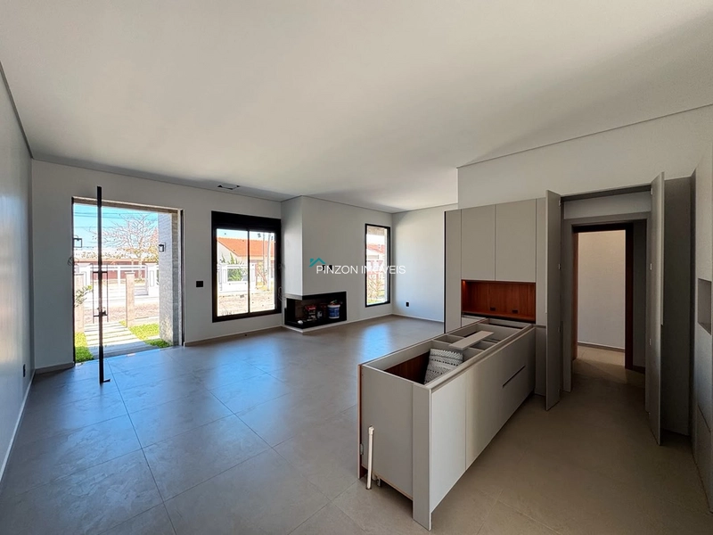 PROPRIEDADE NOVA A UMA QUADRA DA PRAIA – 04 DORMITÓRIOS E SEMI-MOBILIADA: 20ª foto da galeria de imagens do imóvel