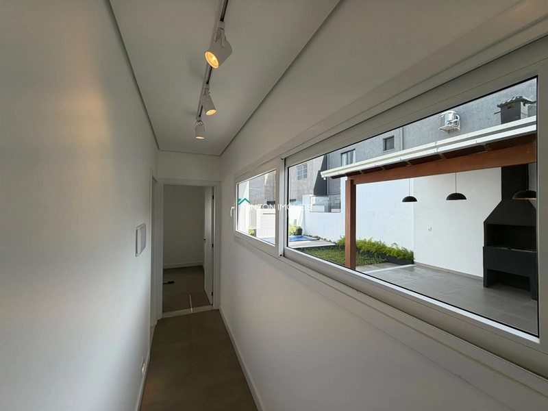 CASA NOVA COM PISCINA A 650 METROS DO MAR: 12ª foto da galeria de imagens do imóvel