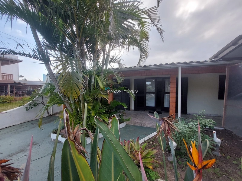 Casa com excelente localização e forte potencial comercial em Arroio do Sal!: 4ª foto da galeria de imagens do imóvel
