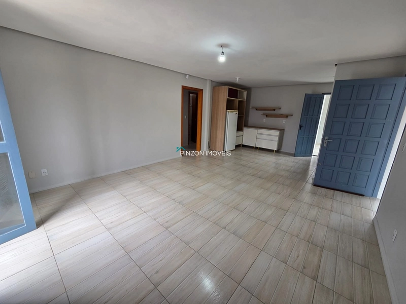 CASA A 50 METROS DO MAR RECÉM REFORMADA: 7ª foto da galeria de imagens do imóvel