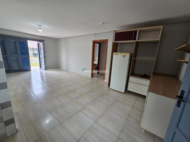 CASA A 50 METROS DO MAR RECÉM REFORMADA: 5ª foto da galeria de imagens do imóvel