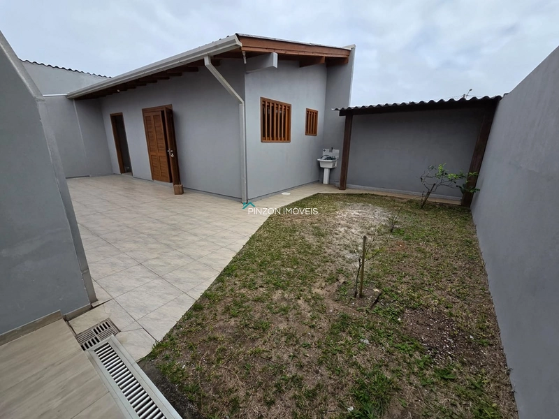 CASA A 50 METROS DO MAR RECÉM REFORMADA: 19ª foto da galeria de imagens do imóvel