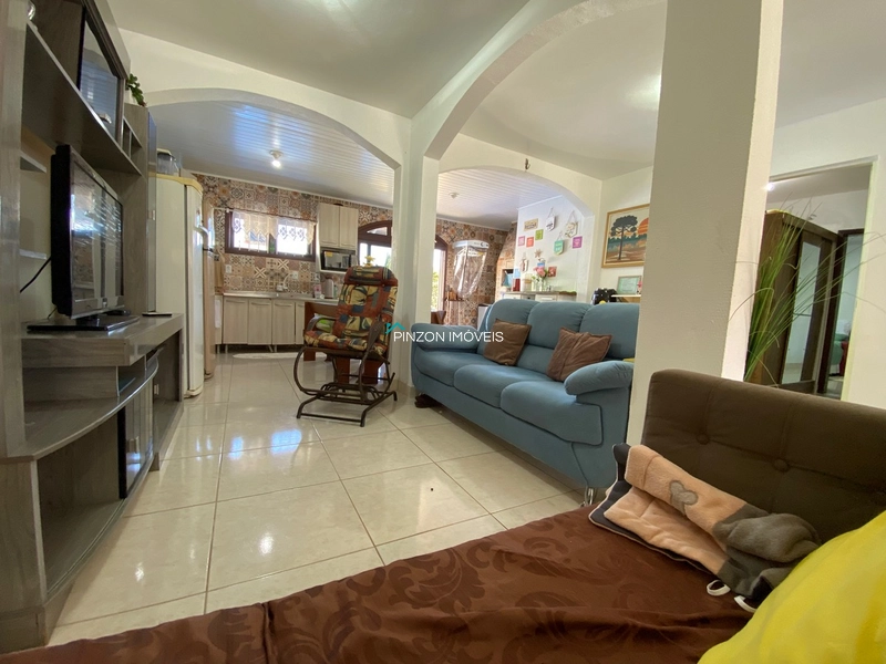 CASA COM PISCINA: 16ª foto da galeria de imagens do imóvel