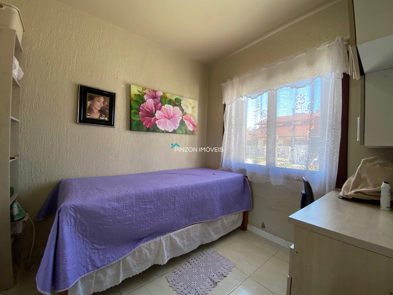 CASA COM PISCINA: 20ª foto da galeria de imagens do imóvel