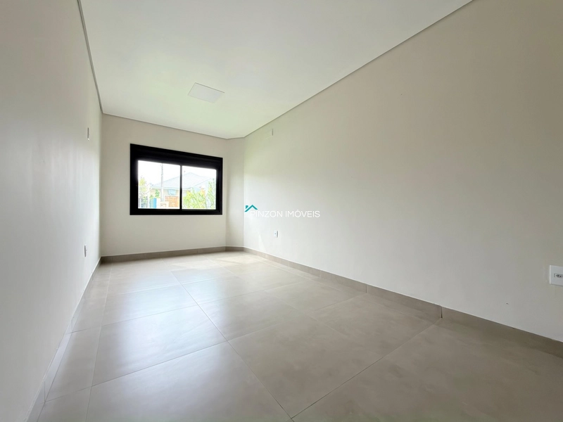 CASA COM PISCINA À 300 METROS DA PRAIA: 14ª foto da galeria de imagens do imóvel