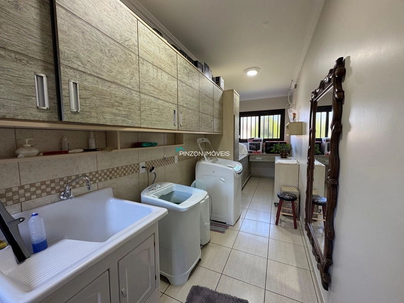 PROPRIEDADE COM 2 TERRENOS A UMA QUADRA DO MAR: 43ª foto da galeria de imagens do imóvel