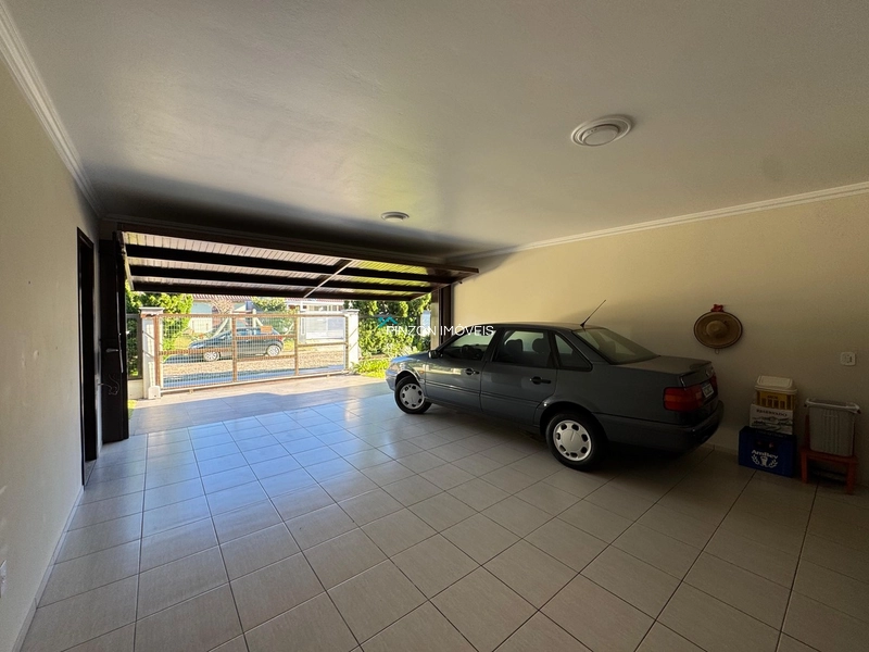 PROPRIEDADE COM 2 TERRENOS A UMA QUADRA DO MAR: 48ª foto da galeria de imagens do imóvel
