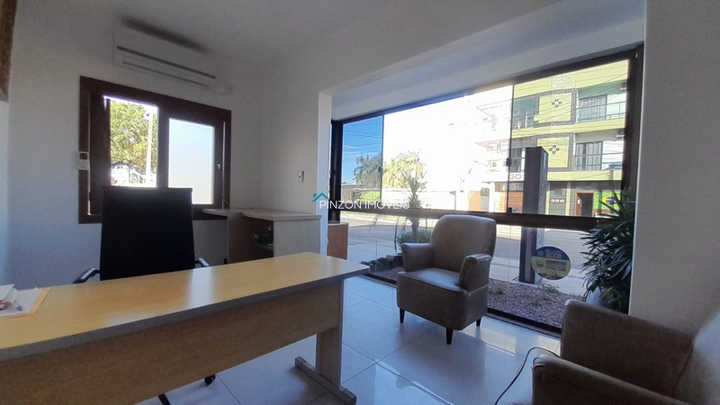 SALA COMERCIAL COM POTENCIAL CORPORATIVO NO MALINSKY — ARROIO DO SAL: 7ª foto da galeria de imagens do imóvel
