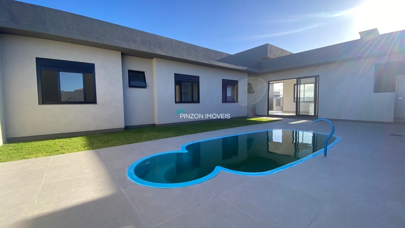 CASA À VENDA: 3ª foto da galeria de imagens do imóvel