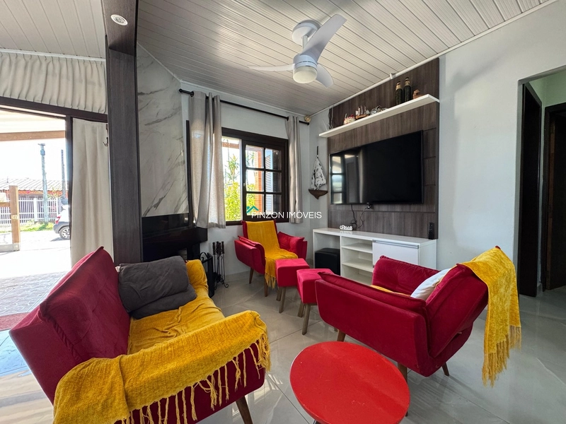 Casa com piscina em Atlântida Sul: 23ª foto da galeria de imagens do imóvel