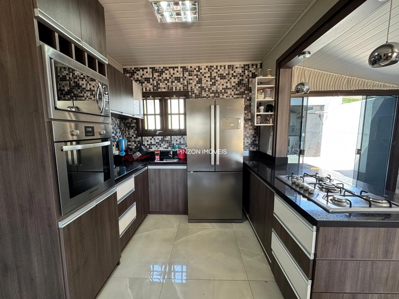 Casa com piscina em Atlântida Sul: 19ª foto da galeria de imagens do imóvel