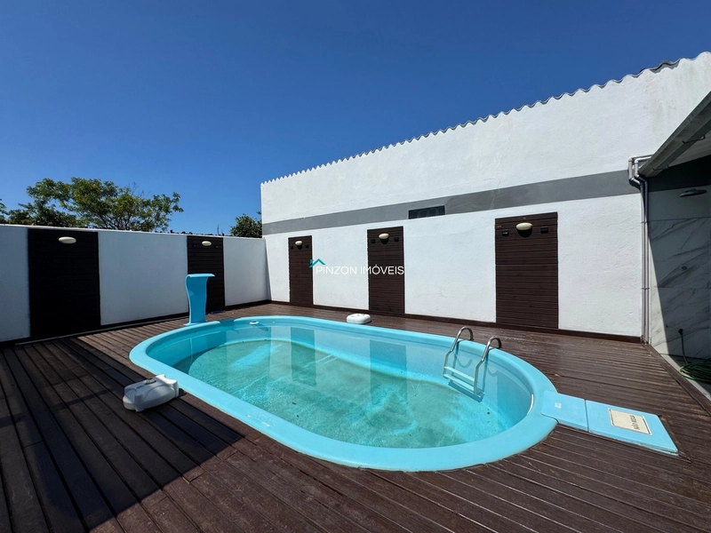 Casa com piscina em Atlântida Sul: 13ª foto da galeria de imagens do imóvel