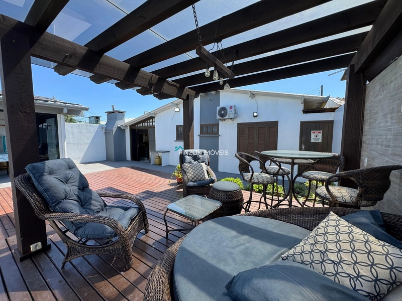 Casa com piscina em Atlântida Sul: 10ª foto da galeria de imagens do imóvel