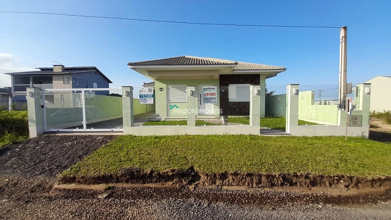 CASA NOVA A 250 METROS DO MAR EM ARROIO DO SAL!: 2ª foto da galeria de imagens do imóvel