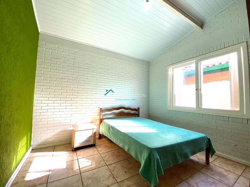 CASA COM PISCINA NA BEIRA MAR: 10ª foto da galeria de imagens do imóvel