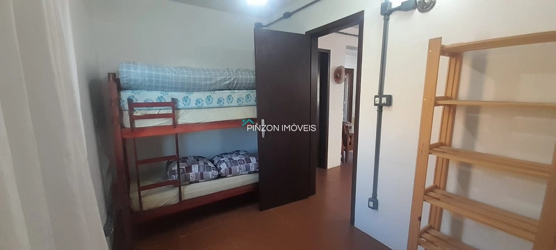 Casa com 3 terrenos no Balneário Jardim Olivia, na Av. principal.: 27ª foto da galeria de imagens do imóvel