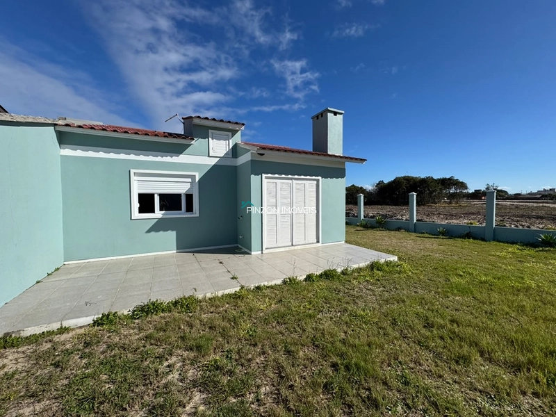 CASA A 250 METROS DA PRAIA - ORIENTAÇÃO CARDEAL OESTE: 4ª foto da galeria de imagens do imóvel