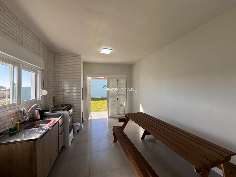 CASA A 250 METROS DA PRAIA - ORIENTAÇÃO CARDEAL OESTE: 10ª foto da galeria de imagens do imóvel