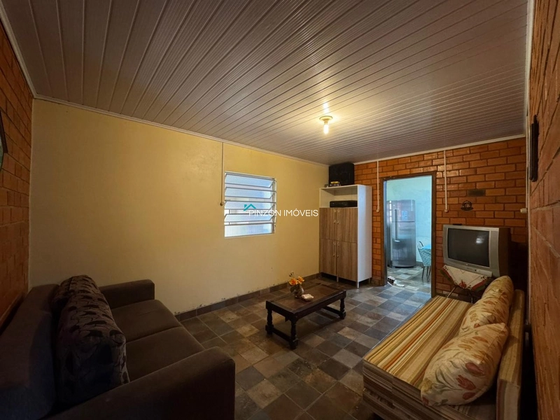 CASA A 300 METROS DA PRAIA EM ATLÂNTIDA SUL: 5ª foto da galeria de imagens do imóvel
