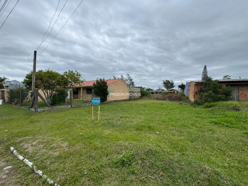 TERRENO EM ATLÂNTIDA SUL: 2ª foto da galeria de imagens do imóvel