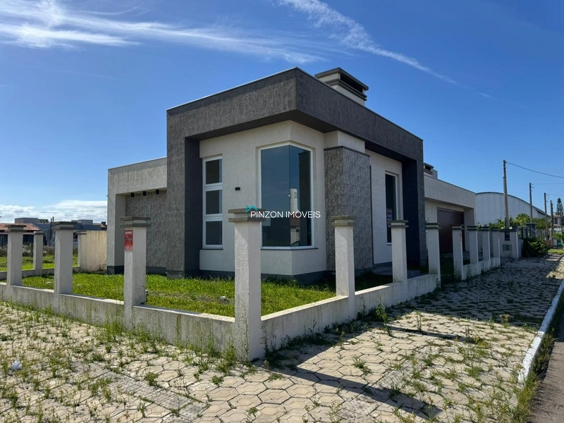 PROPRIEDADE A 500 METROS DA PRAIA: 1ª foto da galeria de imagens do imóvel
