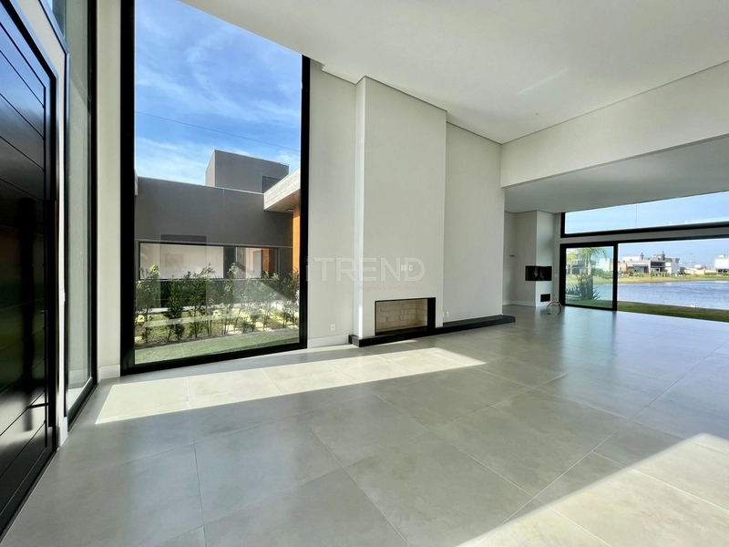 CASA NOVA, BEIRA LAGO, CONDOMÍNIO RIVIERA: 15ª foto da galeria de imagens do imóvel