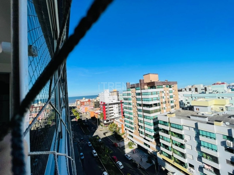 Edifício de esquina no Centro.: 2ª foto da galeria de imagens do imóvel